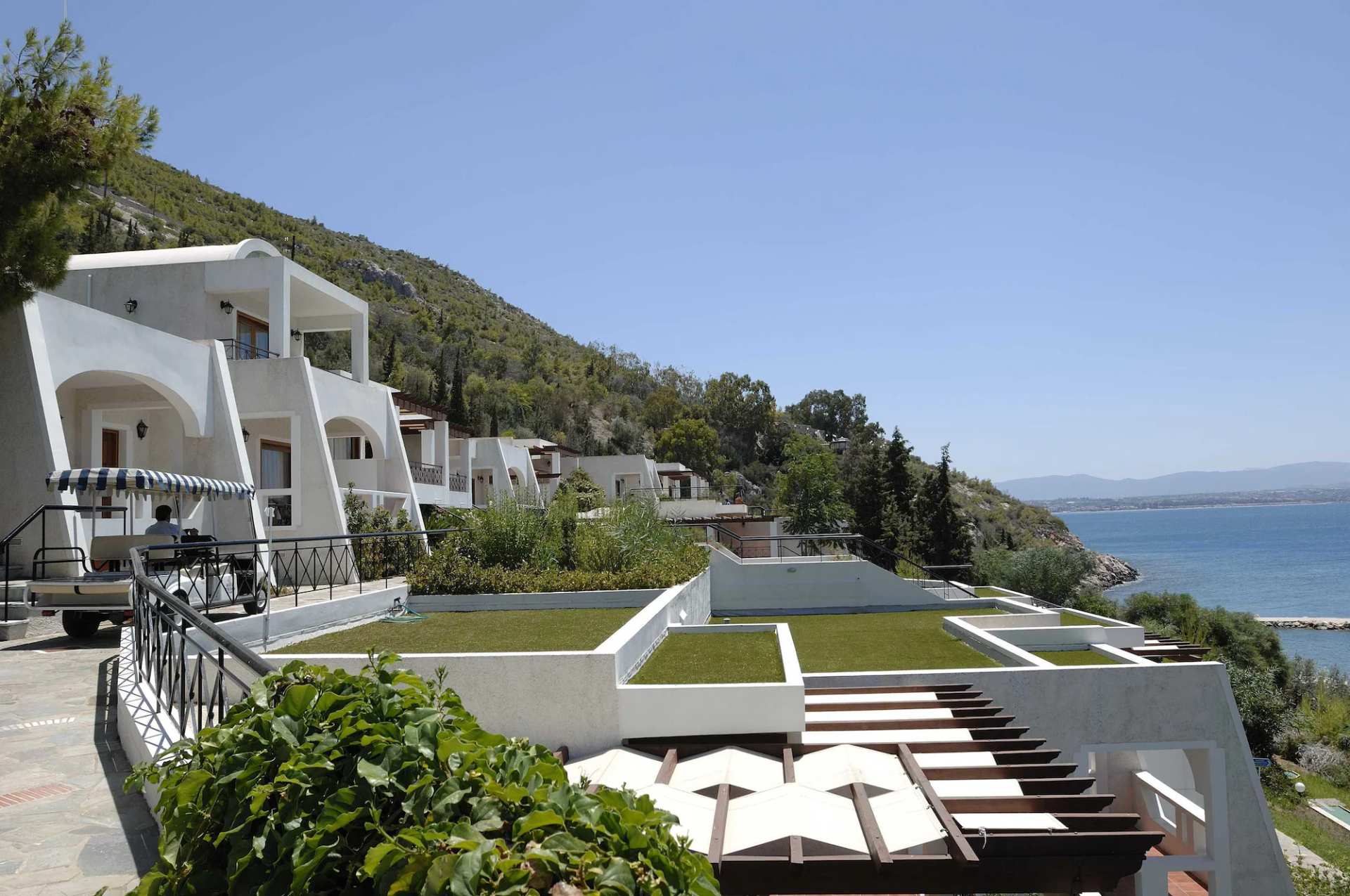 Ramada Loutraki Poseidon Resort