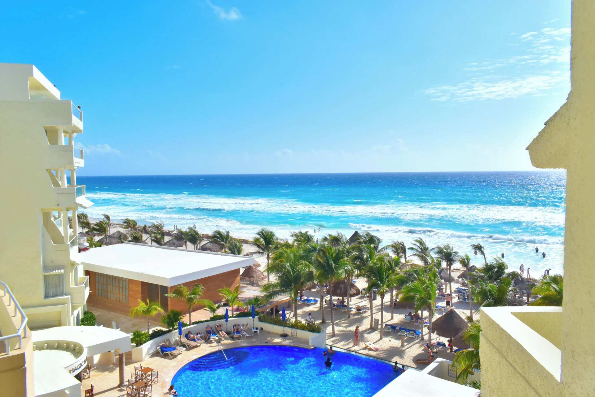 Hotel NYX Cancun