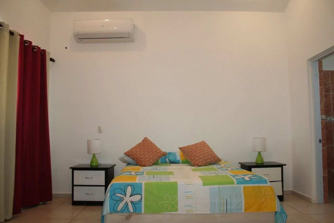 Apartamentos y Villas Michaela