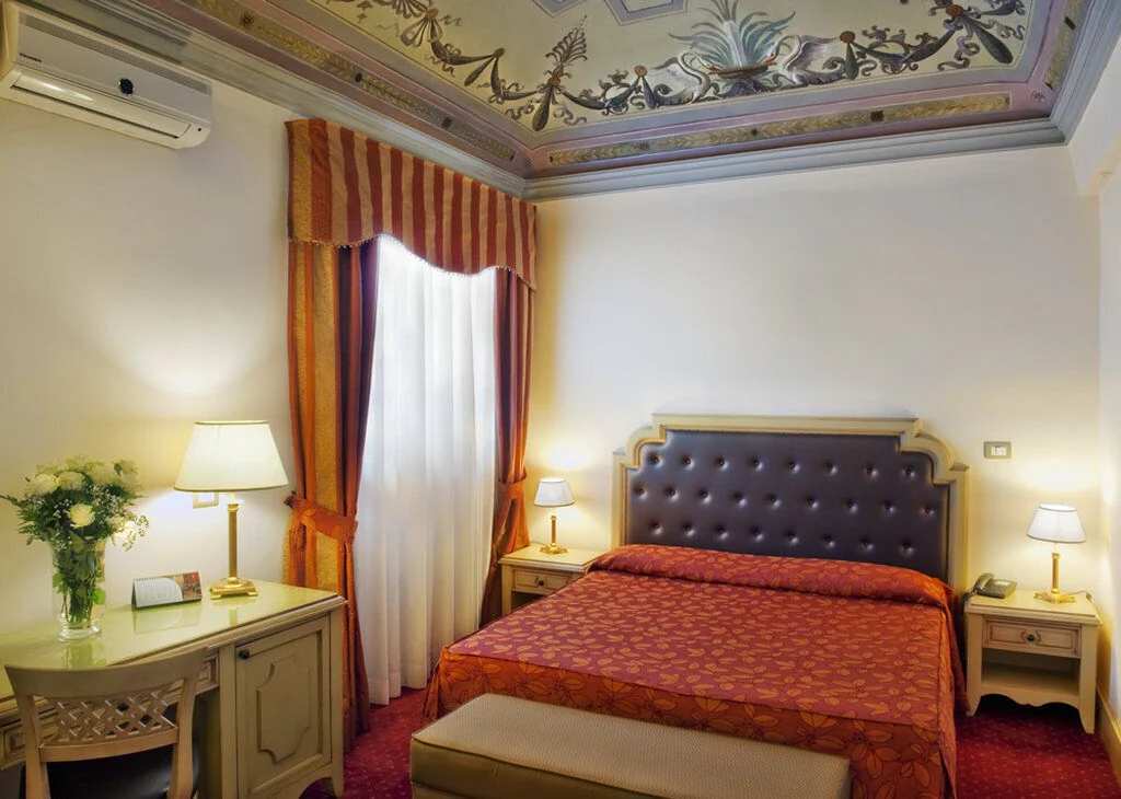 Hotel Manganelli Palace