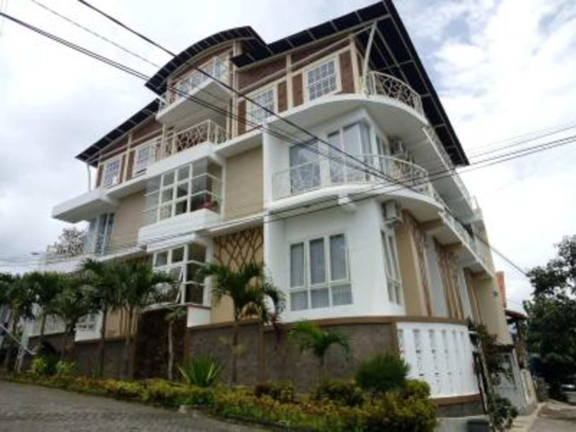 Omah Anin Guesthouse