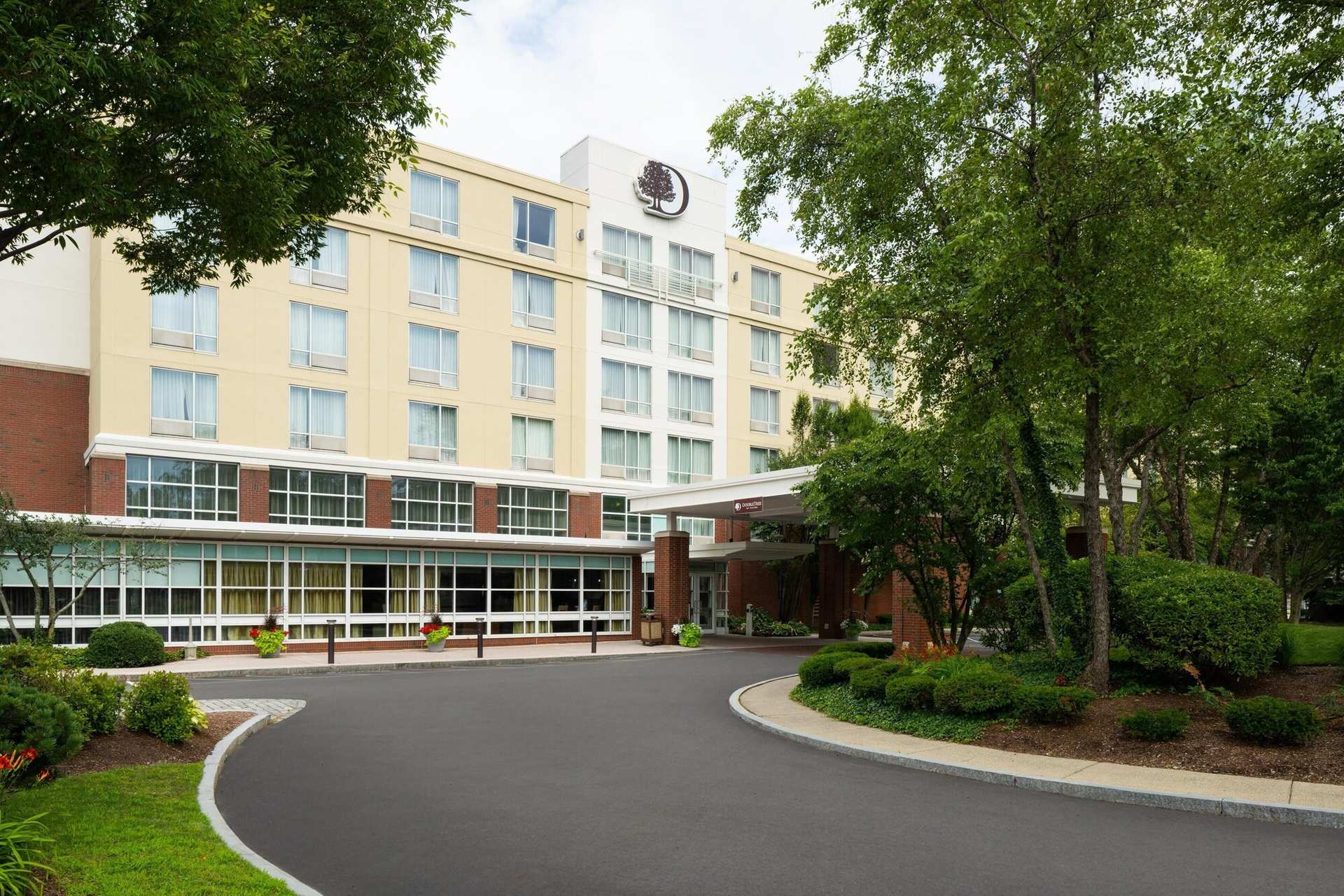 DoubleTree by Hilton Hotel Boston Bayside