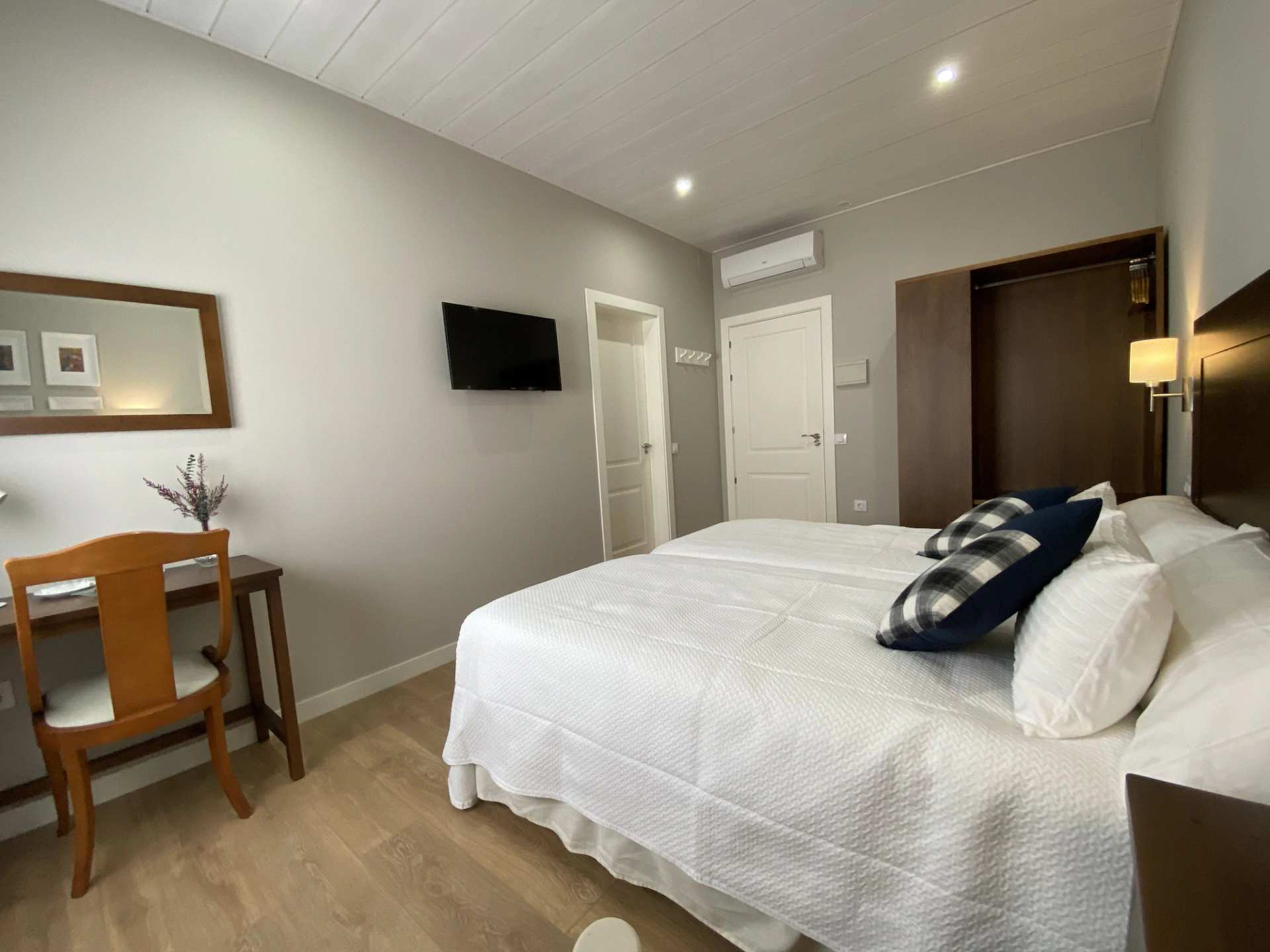 Azafrán Consuegra Rooms