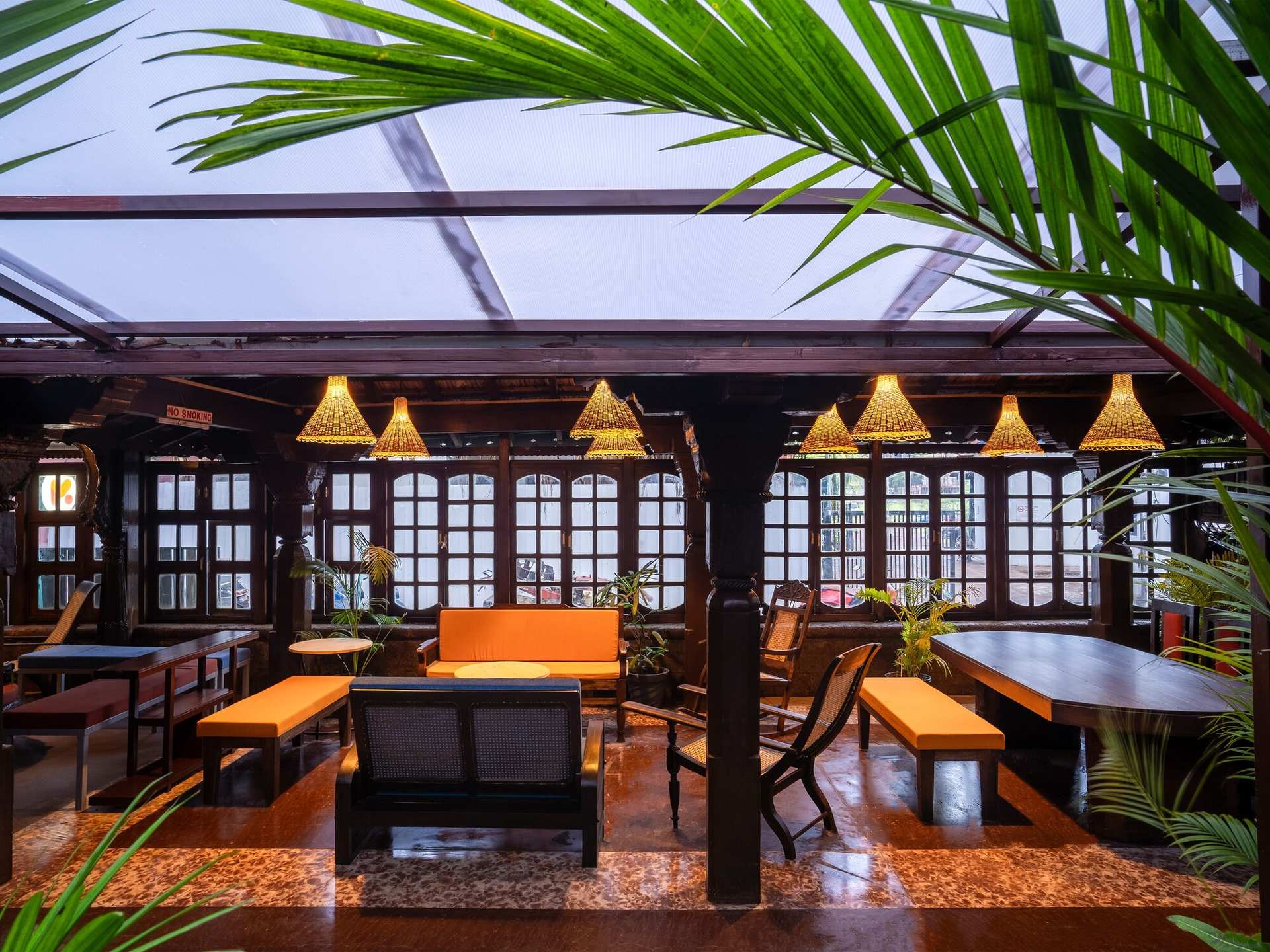 Madpackers Goa Anjuna - Bar