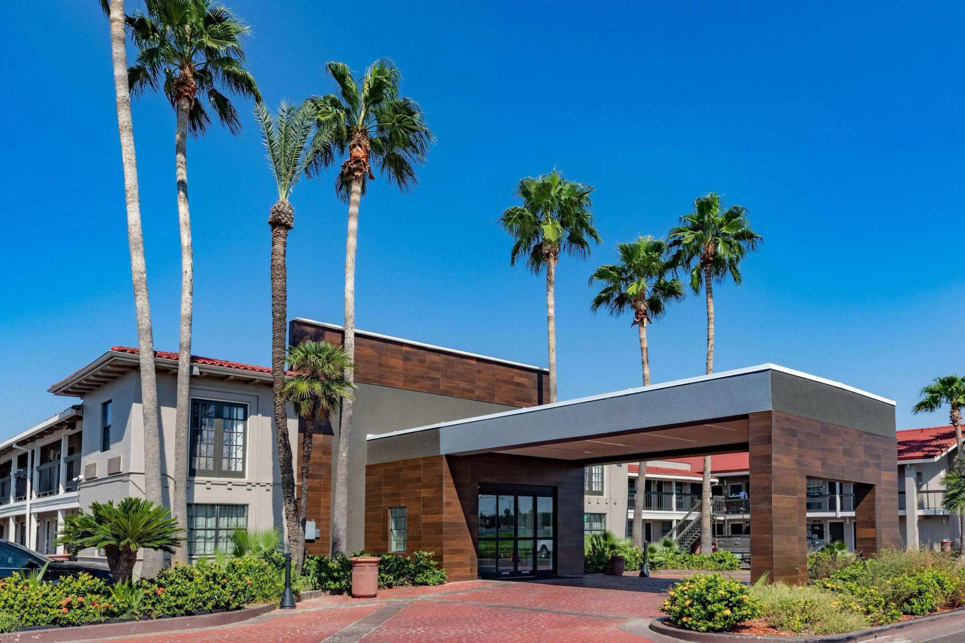La Quinta Inn by Wyndham Laredo I-35