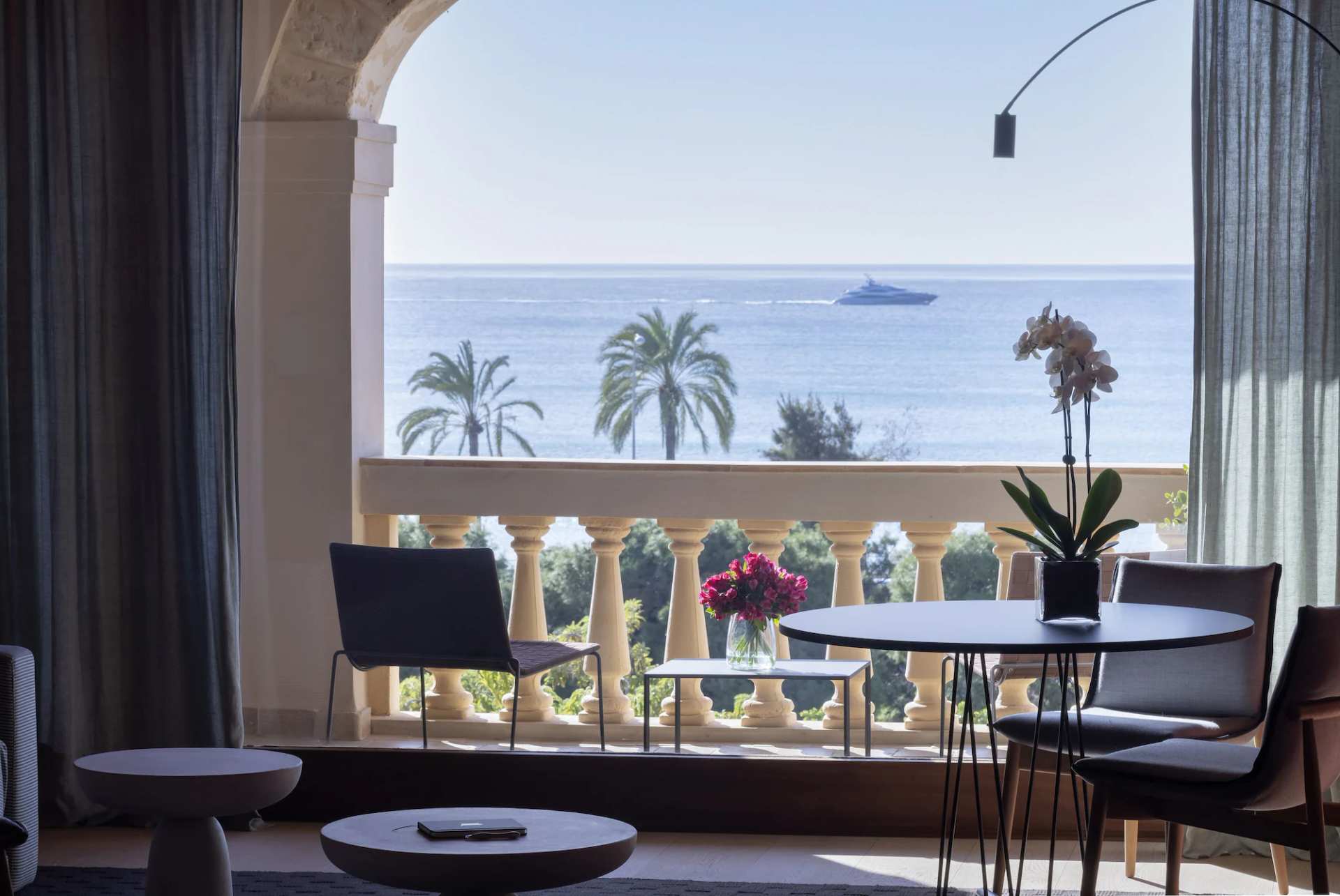 Calatrava Hotel, Mediterranean Sea House