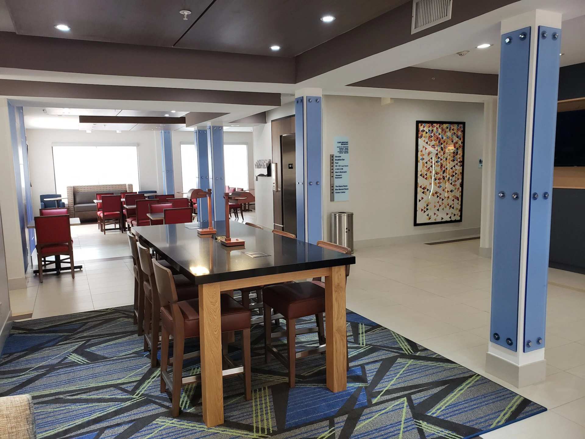 Holiday Inn Express Arlington Interstate 20 Parks Mall by IHG