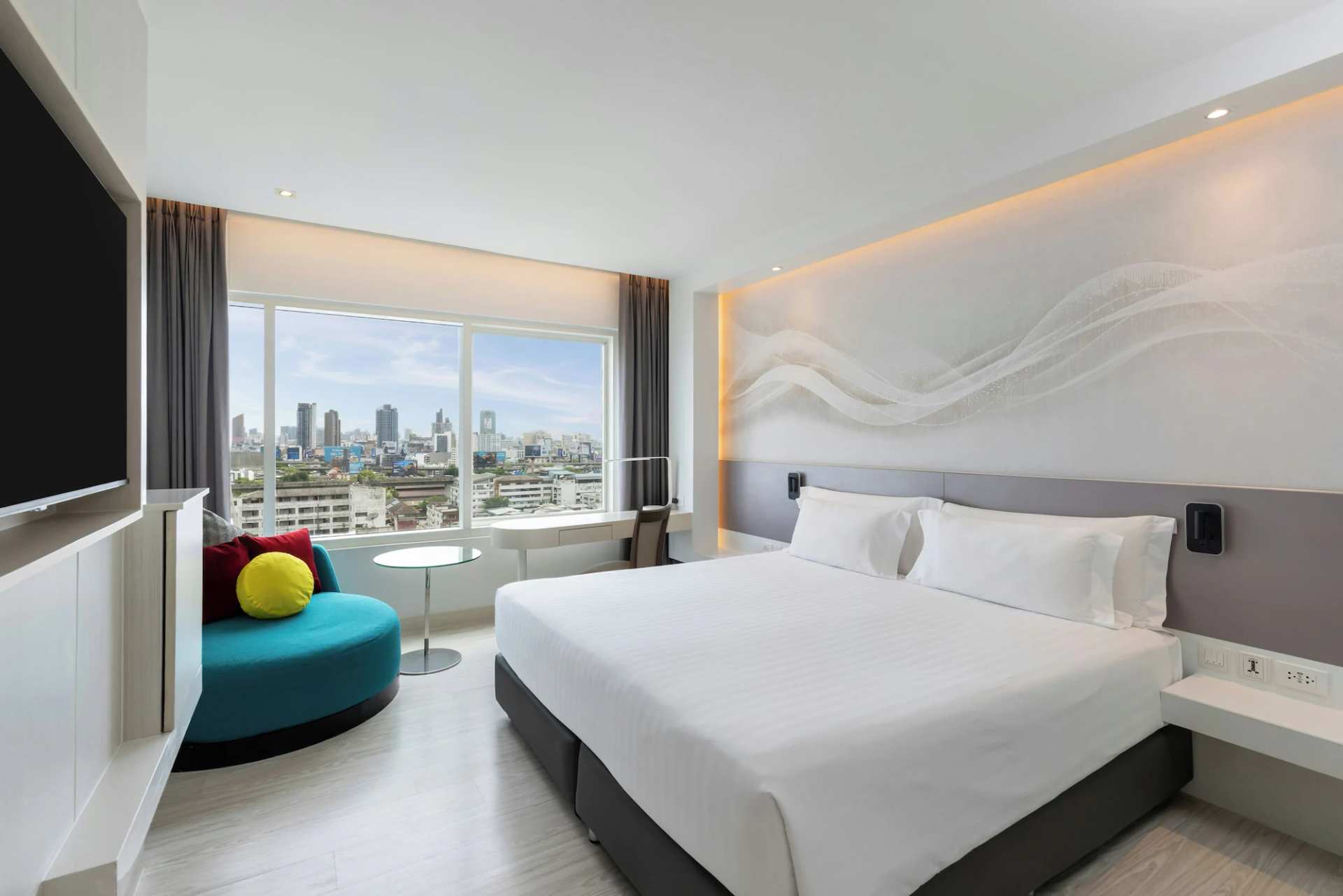 Centara Watergate Pavilion Hotel Bangkok