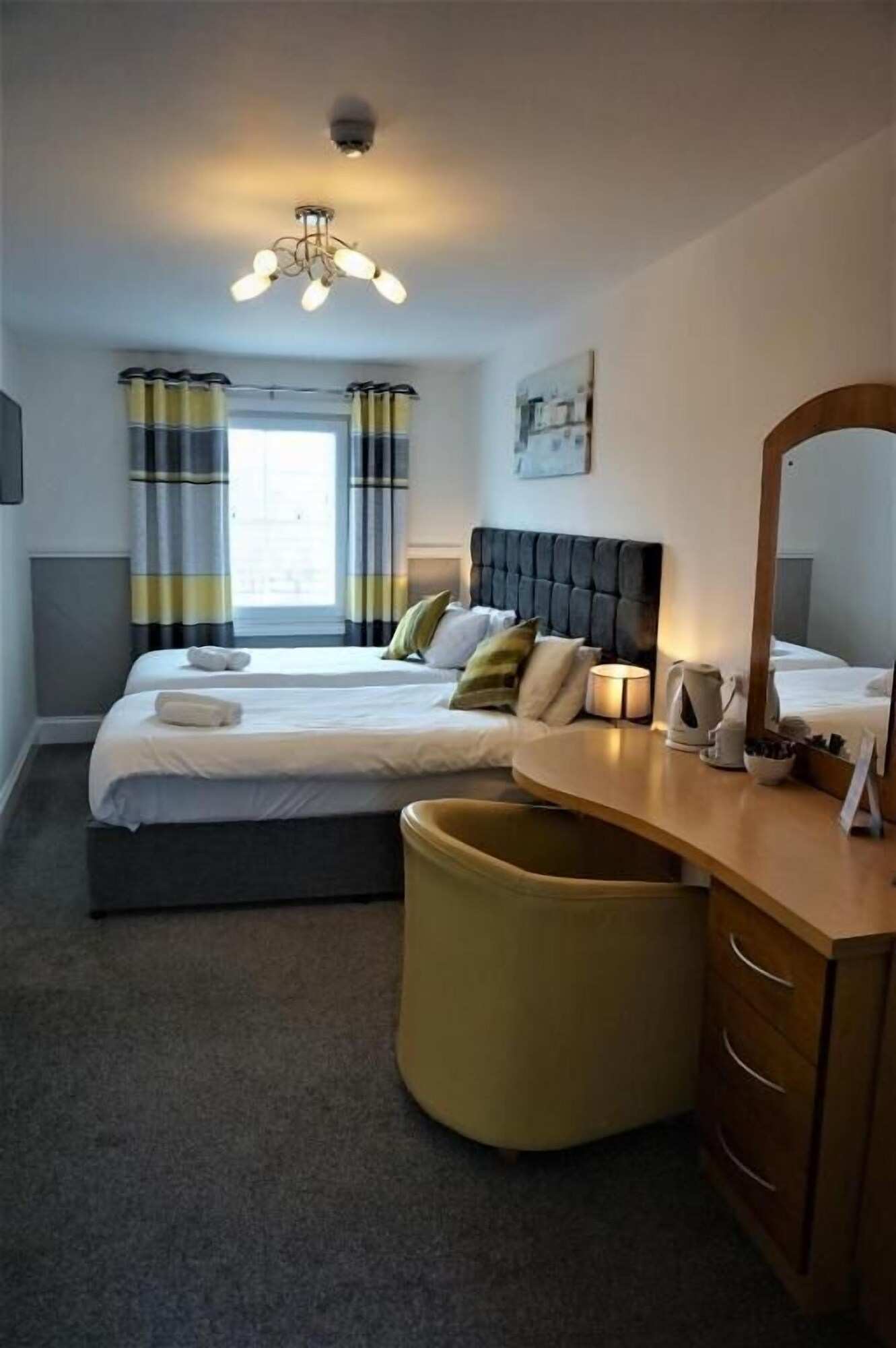Rooms at The Angel