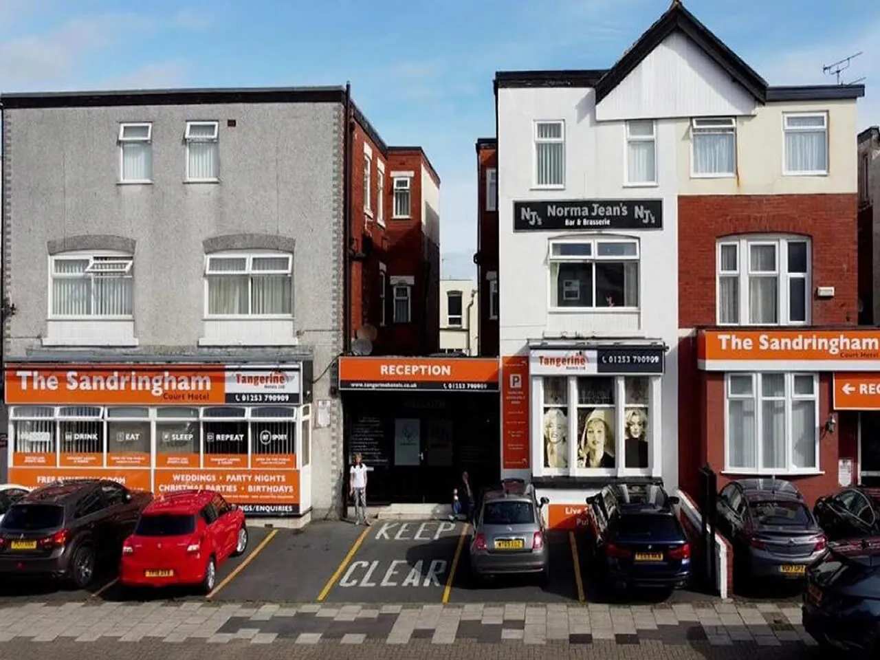The Sandringham Court Hotel & Apartment-All Groups Welcome Here