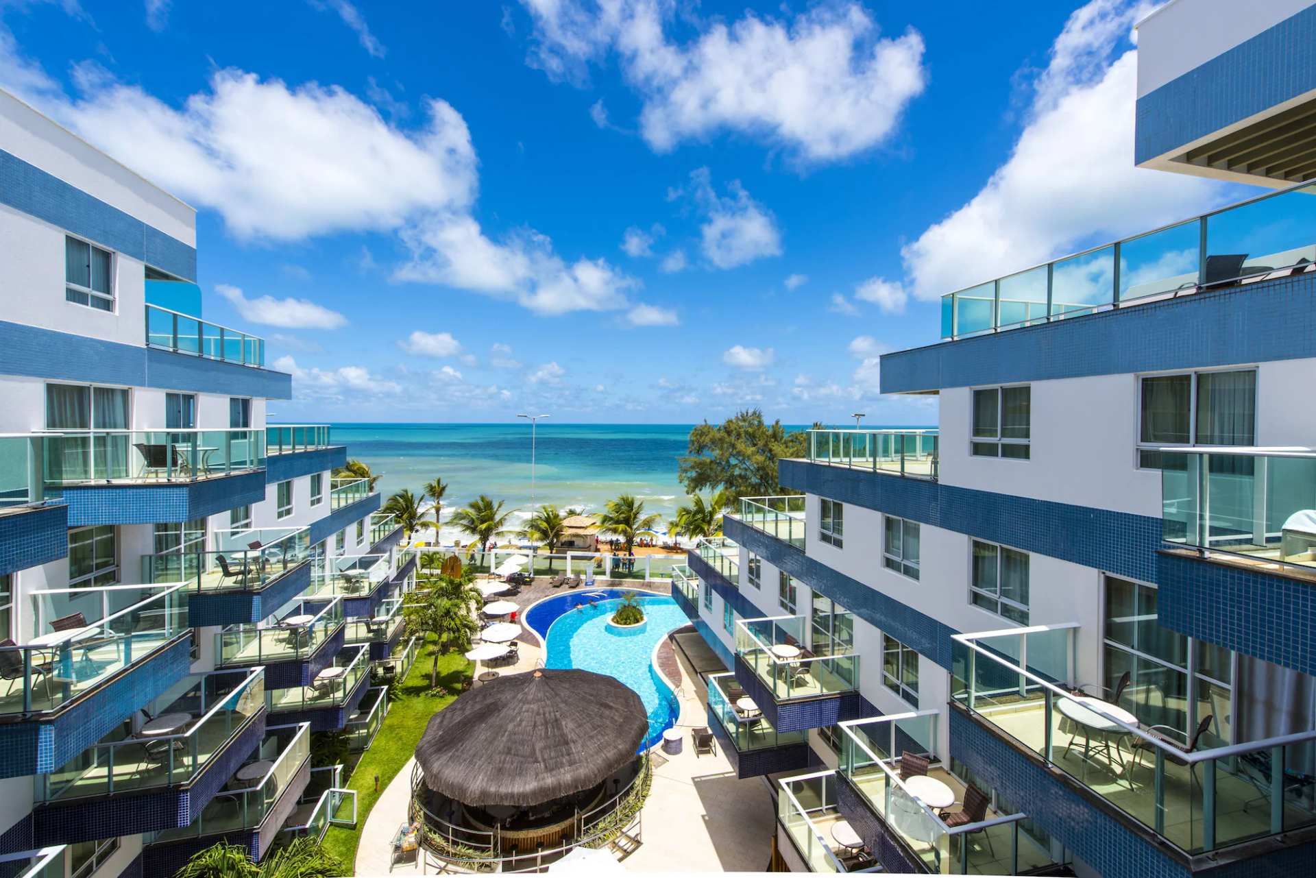 Coral Plaza Apart Hotel