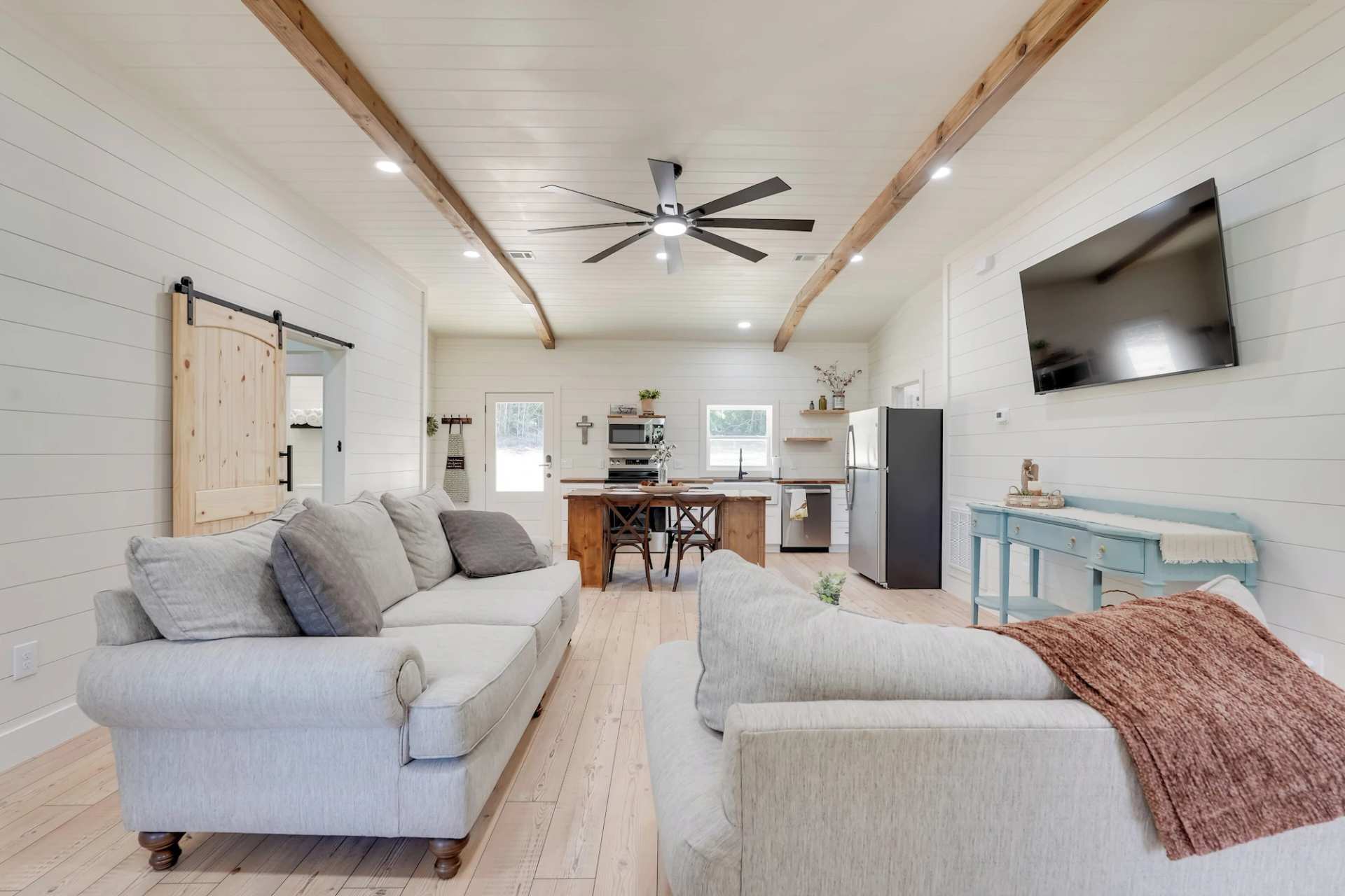 6 Mi to Magnolia Springs SP! Modern Cottage Living