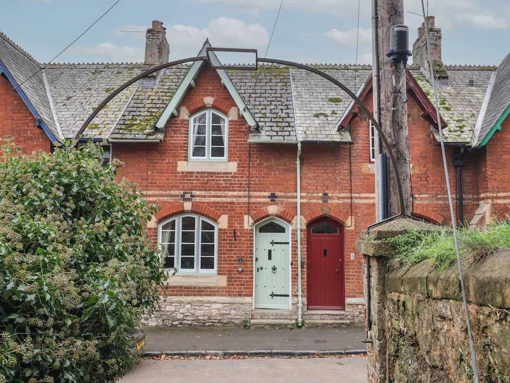 PRIMROSE COTTAGE, familial et convivial à Kenton, Exeter, Ref 994090