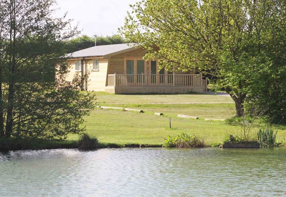 Woodpecker Lodge - uno splendido lodge in legno con interni di design