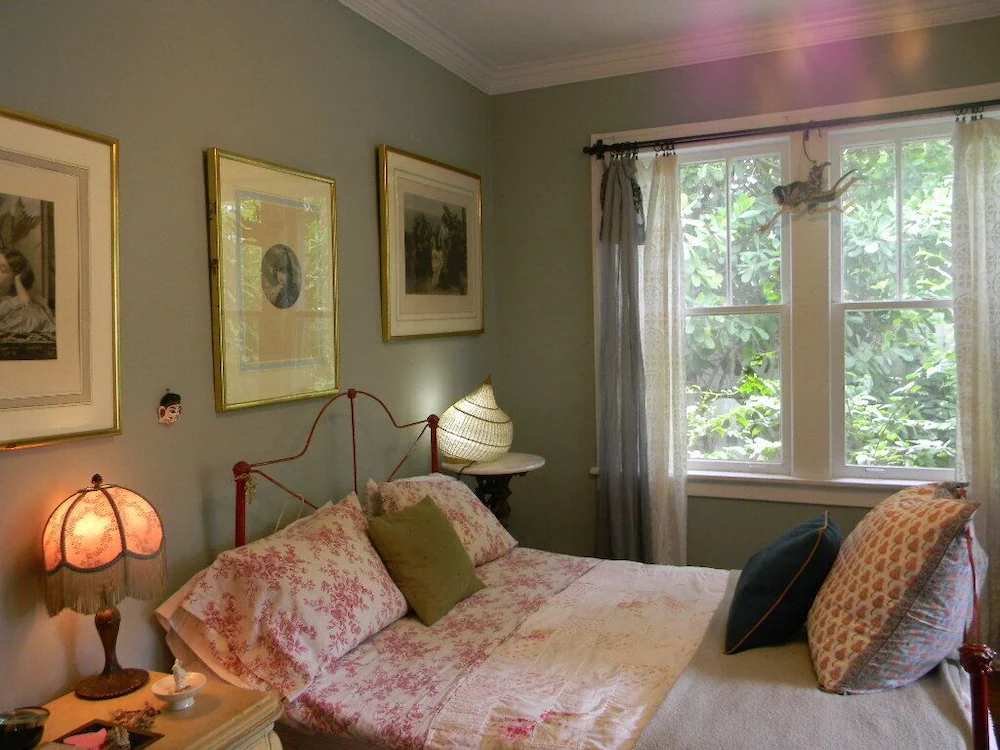 Beautiful Cozy Bedroom In Great B&B Historic Home ~ Close To The City Center
