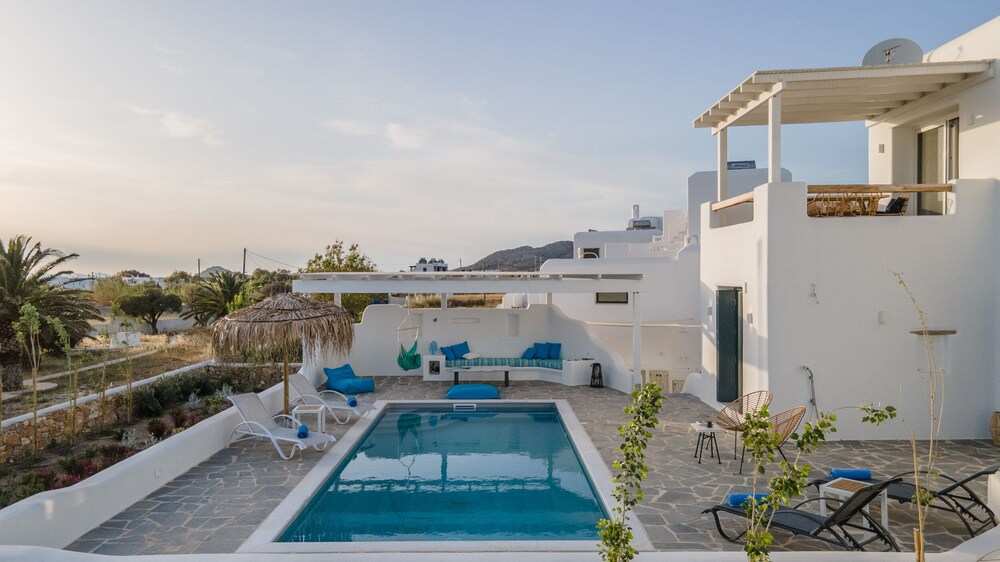 Villa Ester Unique Beachfront 4BR with Private Pool at Kastraki, Naxos