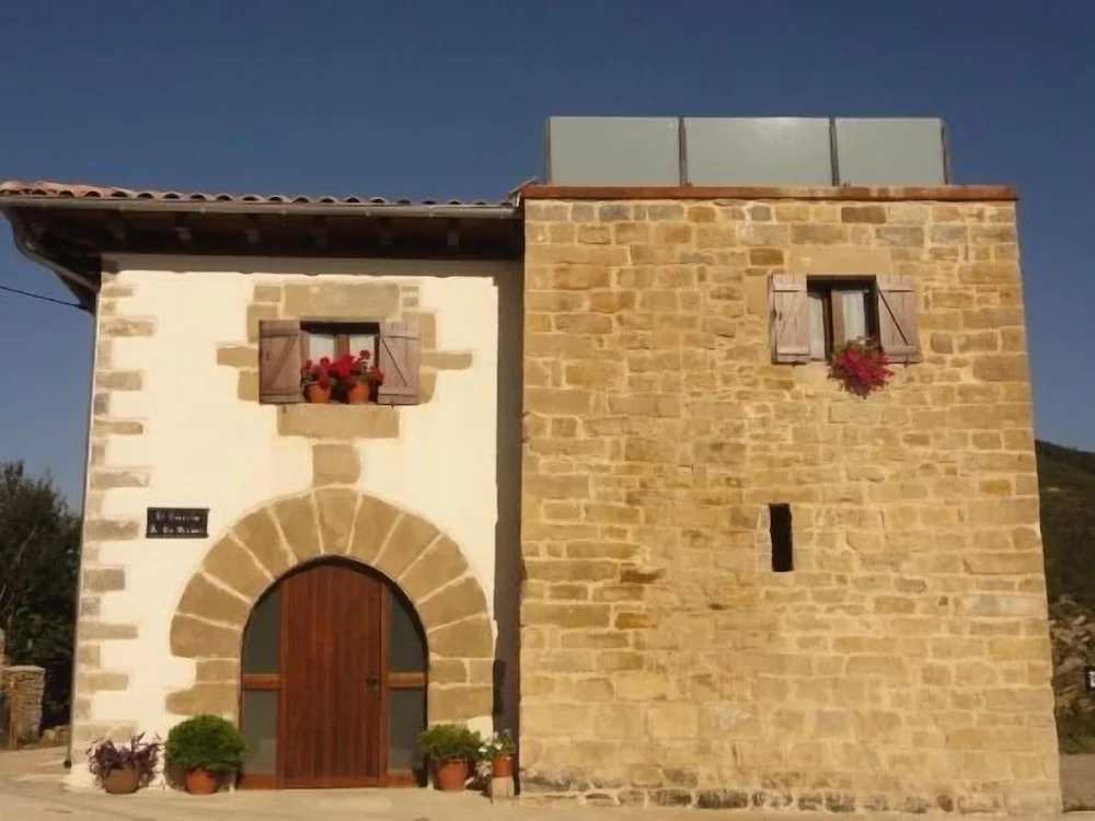Wyżywienie we własnym zakresie El Torreón de la Bruna dla 16 osób