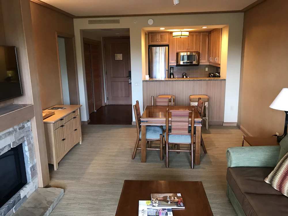 Lovely Suncadia Lodge - Privates Schlafzimmer (King), Schlafsofa Queen