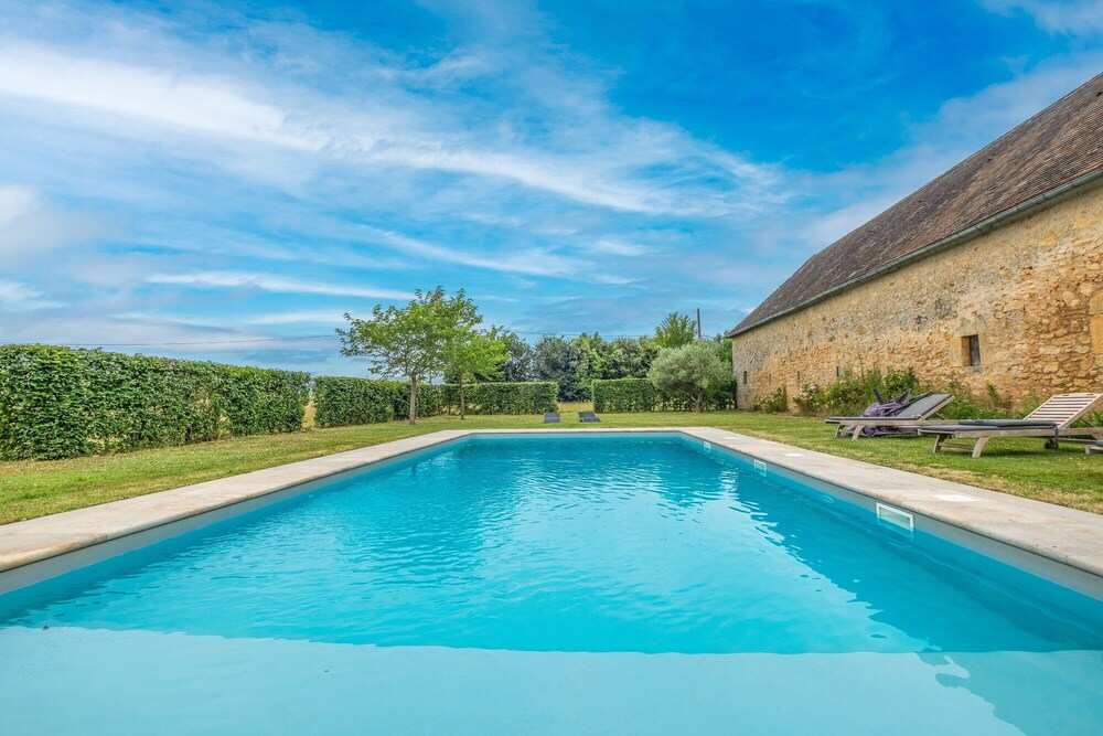 Landhaus „La Bourgeoisie“ mit privatem Pool, Terrasse und WLAN