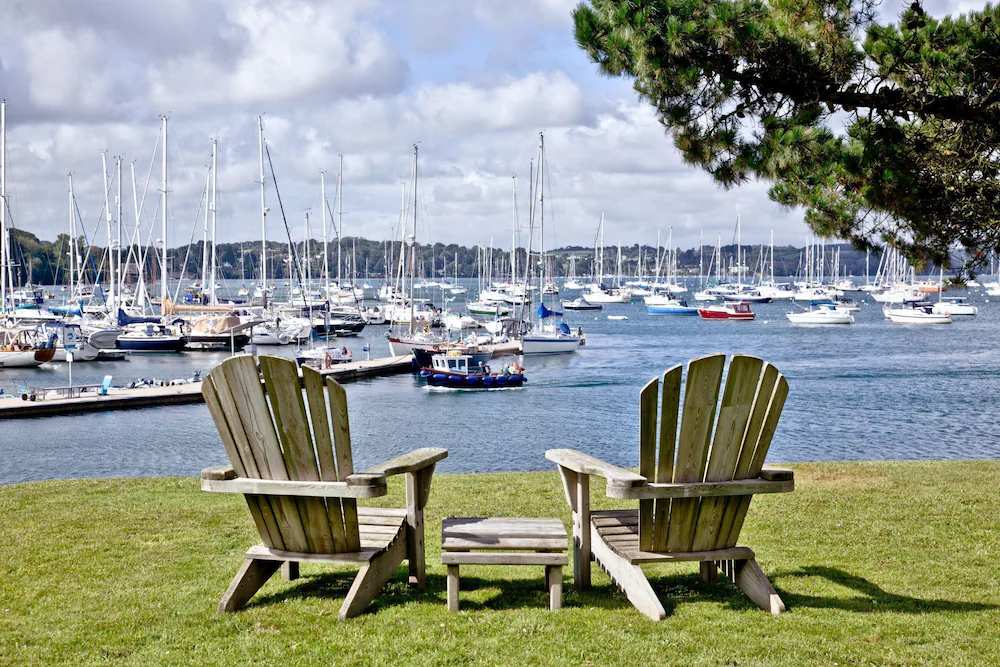 Cregoes, Mylor - Bungalow - Riverview - Free Parking & WiFi - Pet friendly