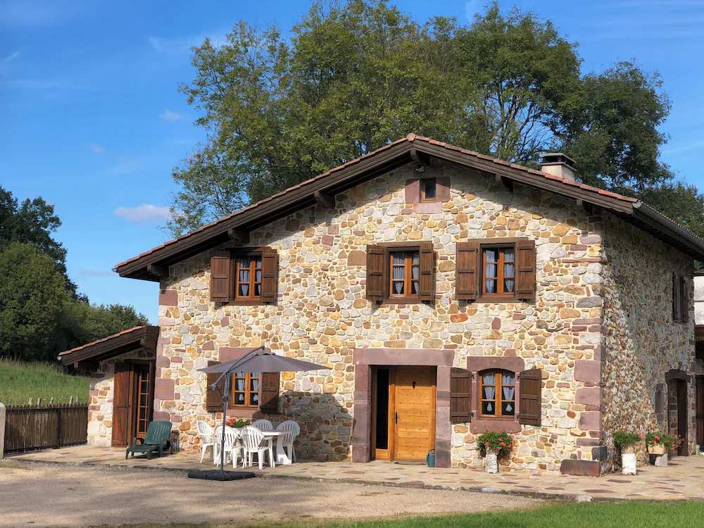 Casa de carácter con Encanto 4-5 personas, vistas a la montaña