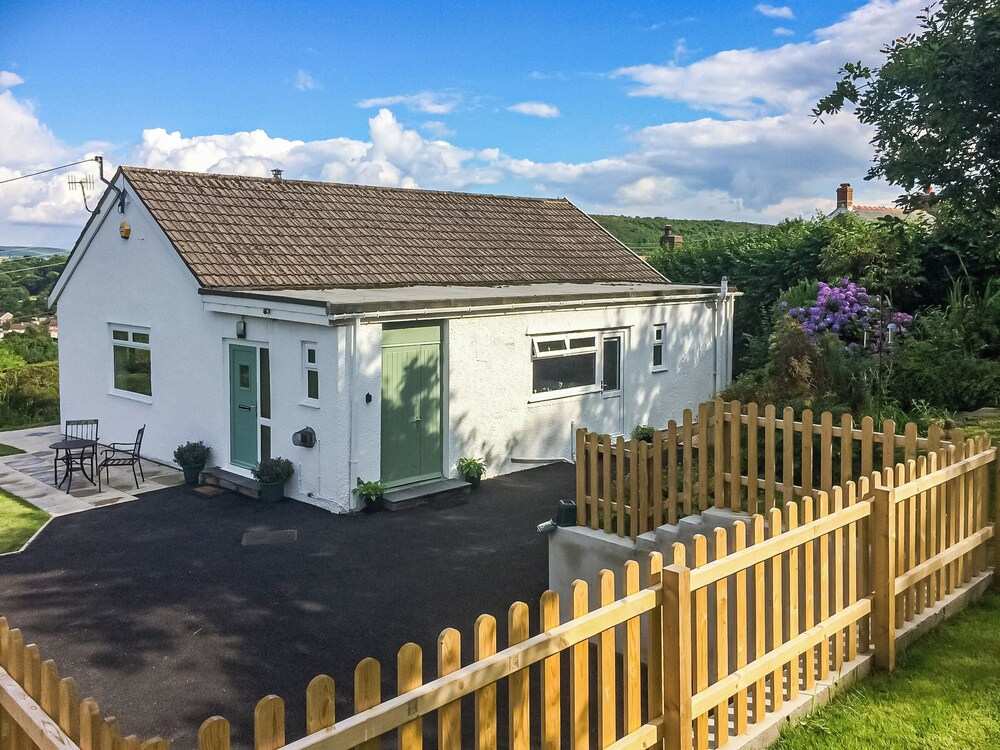 3 chambres à coucher à Craig-Cefn-Parc, near Clydach