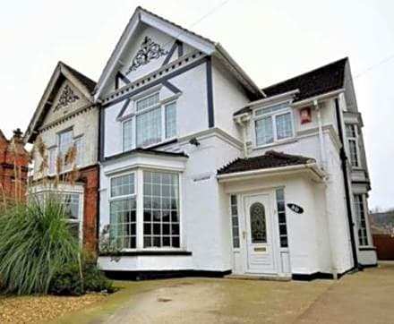 Inglewood B&B