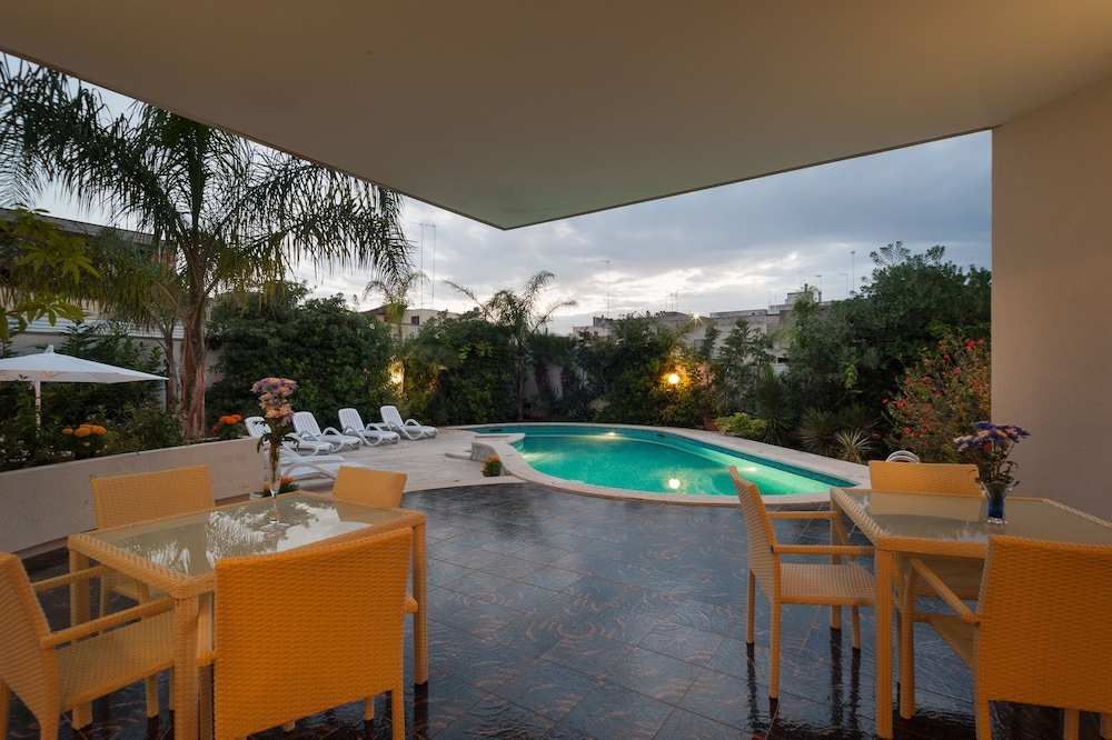 Boutique Villa Magnolia Luxury B&B