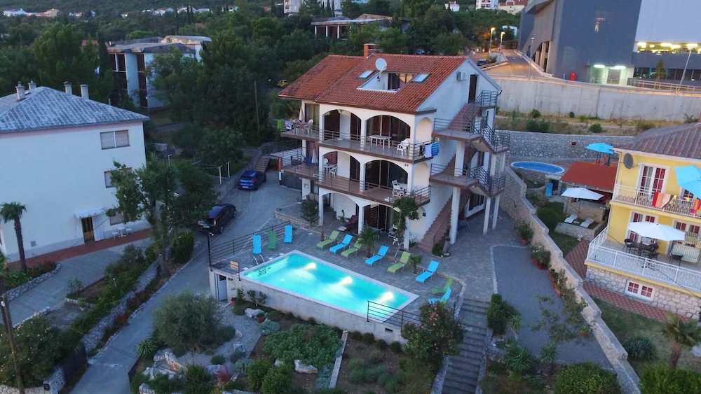 Apartments Lounger Crikvenica