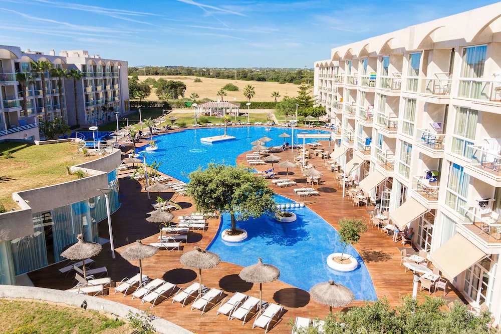 Eix Alzinar Mar Suites - Adults Only