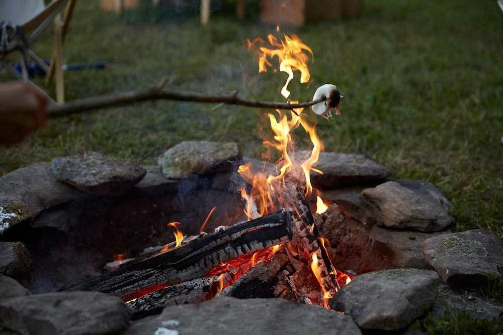 Tentrr - Pleasant Valley Maplecroft Camp-Campsite