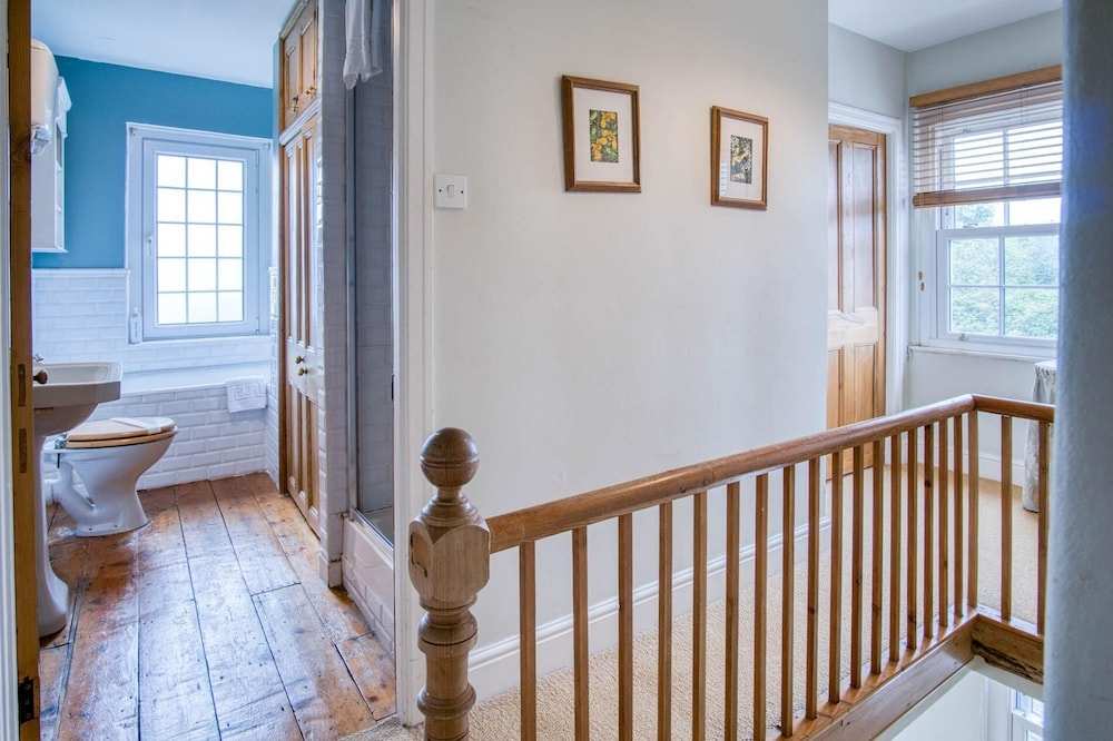 3 Bedroom Accommodation in Llanrhidian, Near Gower